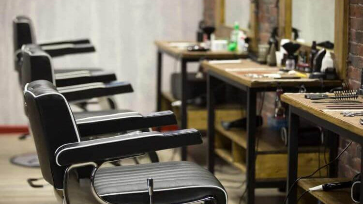 Barber Chairs vs. Salon Chairs: What’s the Difference