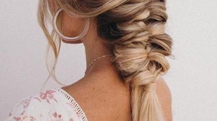 Easy Hair Ideas to Do For The Invitations
