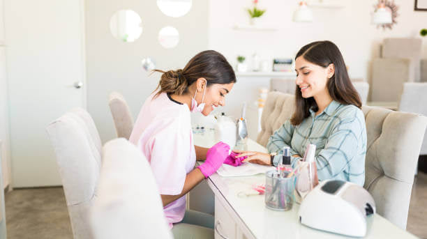 Ideas for Setting Up A Manicure Table