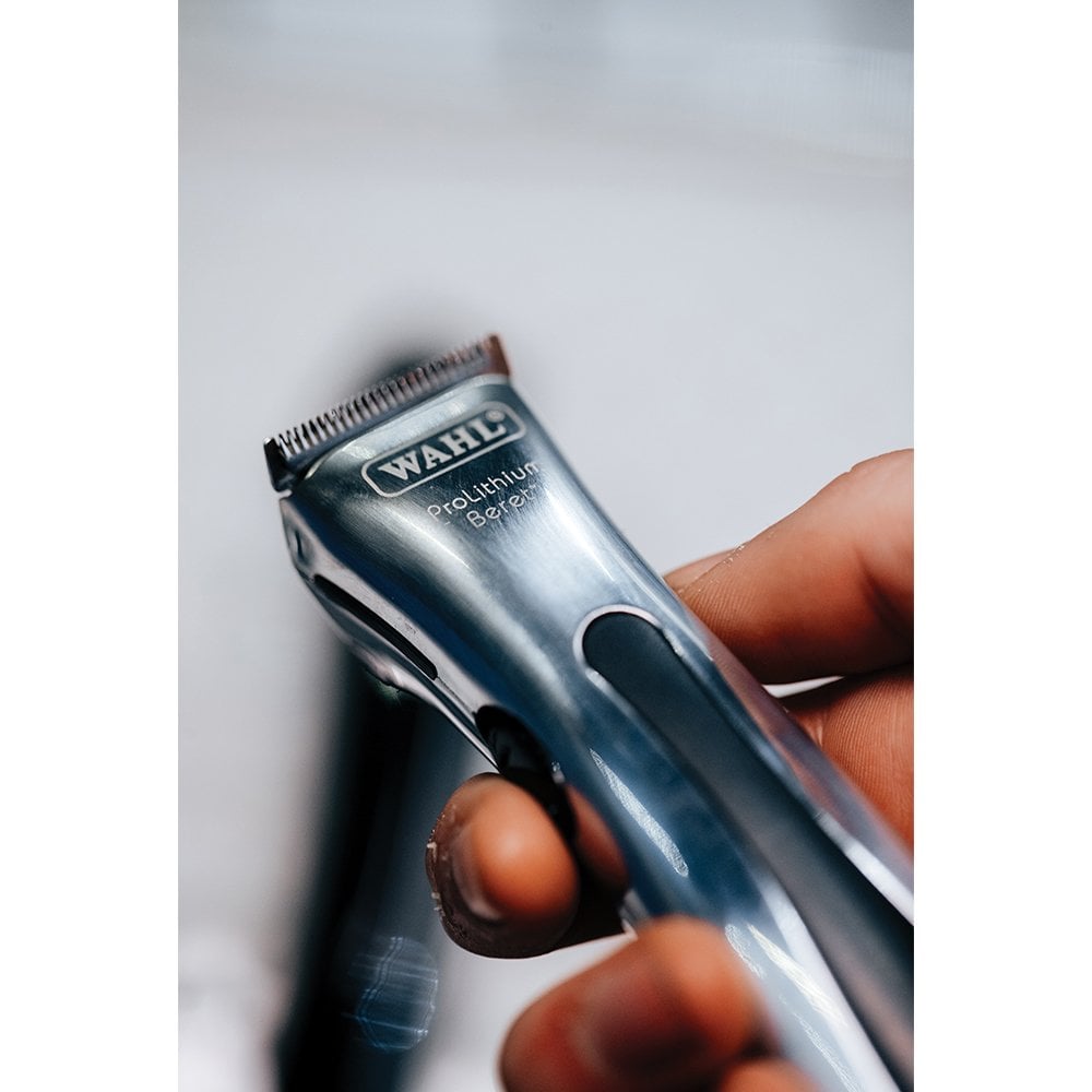 Wahl Beret Pro Lithium Trimmer – CSS Salon Supplies